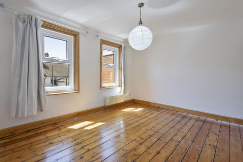 32 Dudley Road, Folkestone, CT19 6BZ