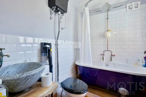 32 Dudley Road, Folkestone, CT19 6BZ