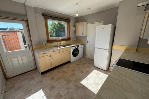 3 bedroom terraced house to rent, Charles Street, Midlothian EH26