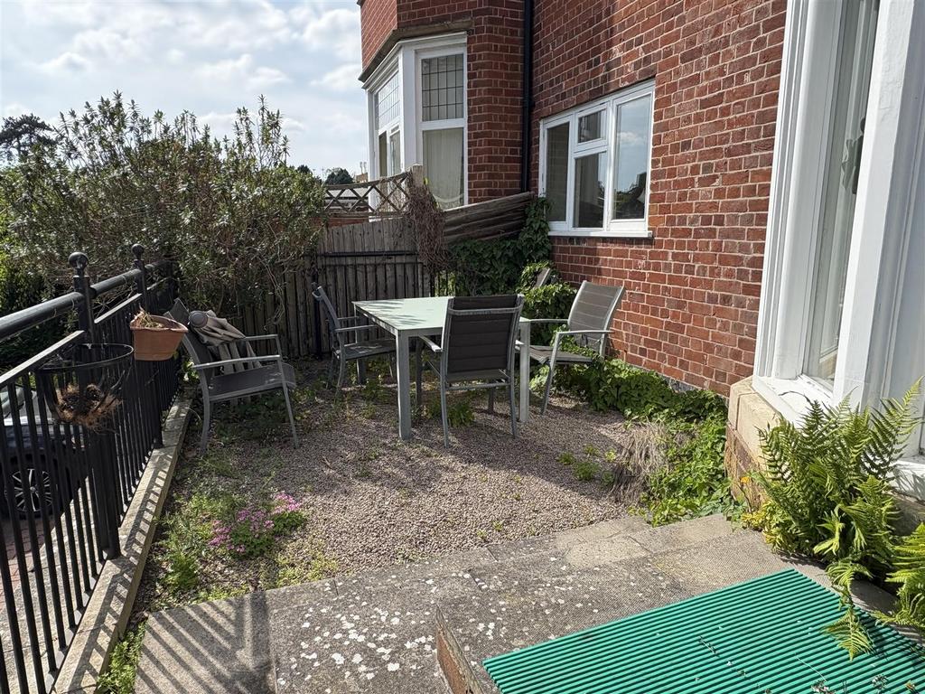 Patio/Balcony Space