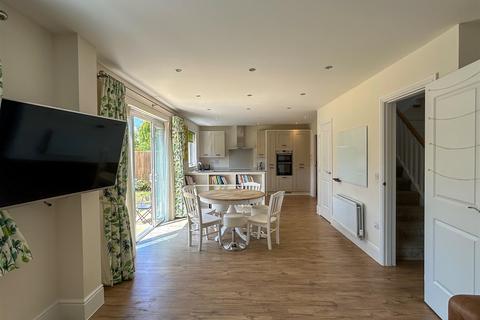 4 bedroom detached house for sale, Archer Road, Marden, Tonbridge, Kent