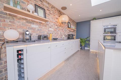 undefined, Blue Lake Road, Dorridge, B93