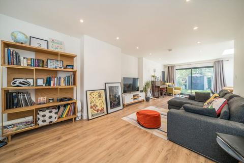 3 bedroom semi-detached house for sale, Thornhill Road, Surbiton KT6