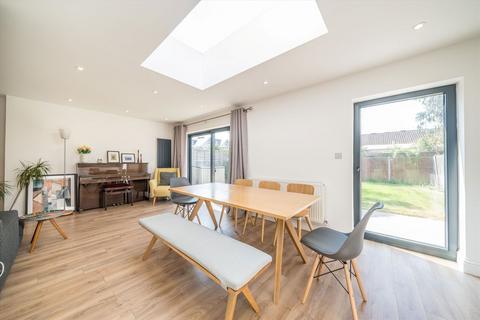 3 bedroom semi-detached house for sale, Thornhill Road, Surbiton KT6