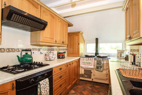 undefined, Manchester Road, Sway, Hampshire, SO41