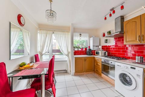 2 bedroom flat for sale, Durrington Tower, Battersea, London, SW8