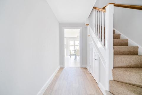 4 bedroom semi-detached house for sale, Mountbatten Park, Hoe Lane, North Baddesley, Hampshire, SO52
