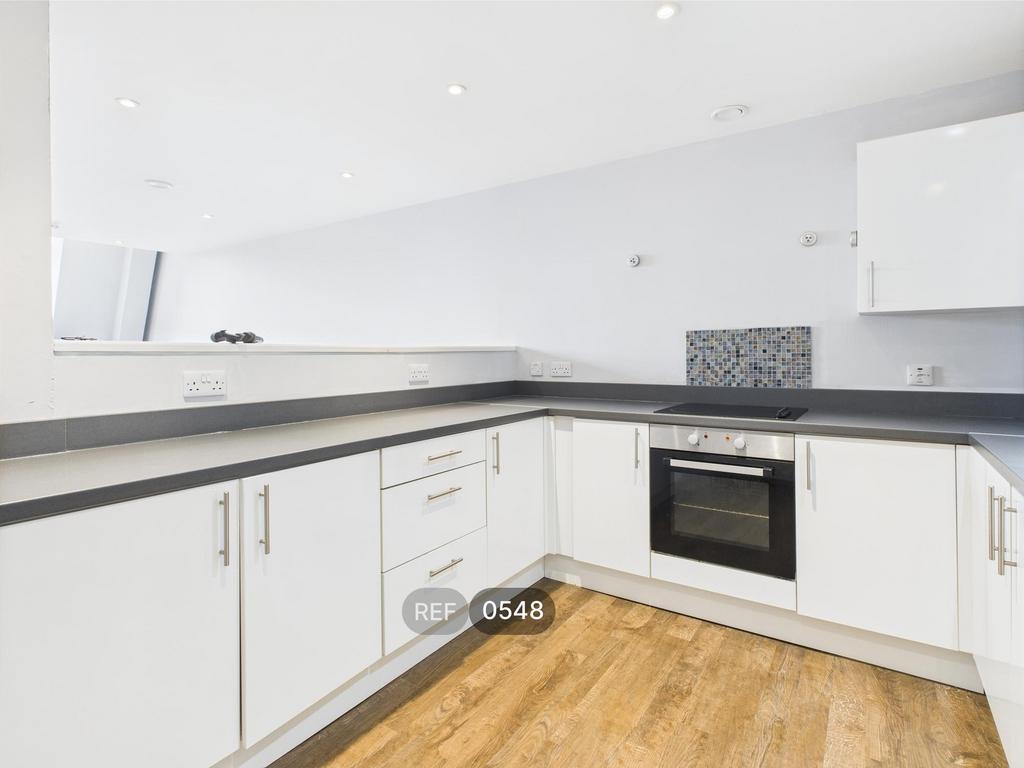 Kitchen &amp; Living area
