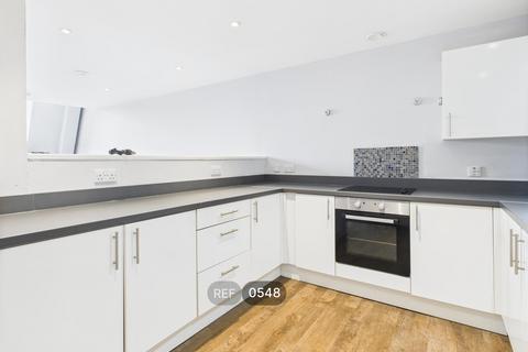2 bedroom apartment to rent, Queens House, Paragon Street, HU1 3AG
