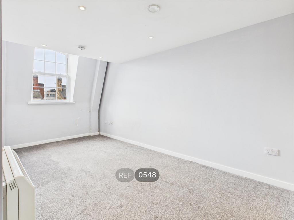 Kitchen &amp; Living area