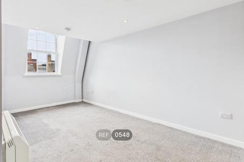 2 bedroom apartment to rent, Queens House, Paragon Street, HU1 3AG