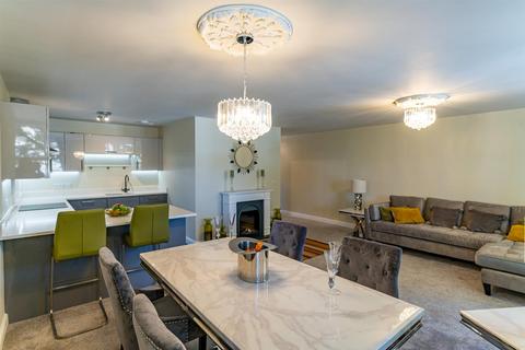 2 bedroom apartment to rent, Hardwick Square South, Buxton
