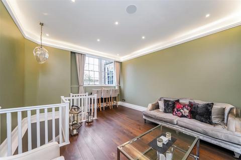 2 bedroom apartment for sale, Simmons Lane, London E4