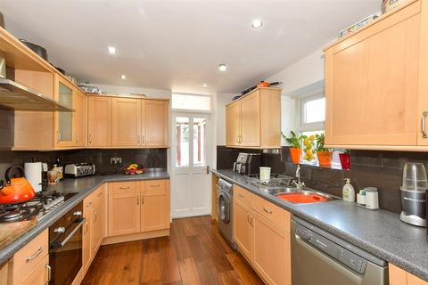 2 bedroom end of terrace house for sale, Prospect Road, Woodford Green IG8