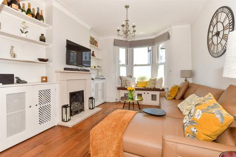 2 bedroom end of terrace house for sale, Prospect Road, Woodford Green IG8