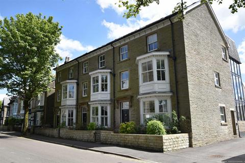 2 bedroom apartment to rent, Hardwick Square South, Buxton