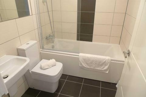 2 bedroom apartment to rent, Hardwick Square South, Buxton