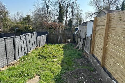 undefined, Deighton Road, Huddersfield, West Yorkshire, HD2