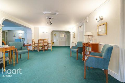 1 bedroom retirement property for sale, Morland Road, Ilford