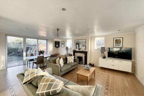 5 bedroom detached house for sale, Greystones, Manor Road, Preston
