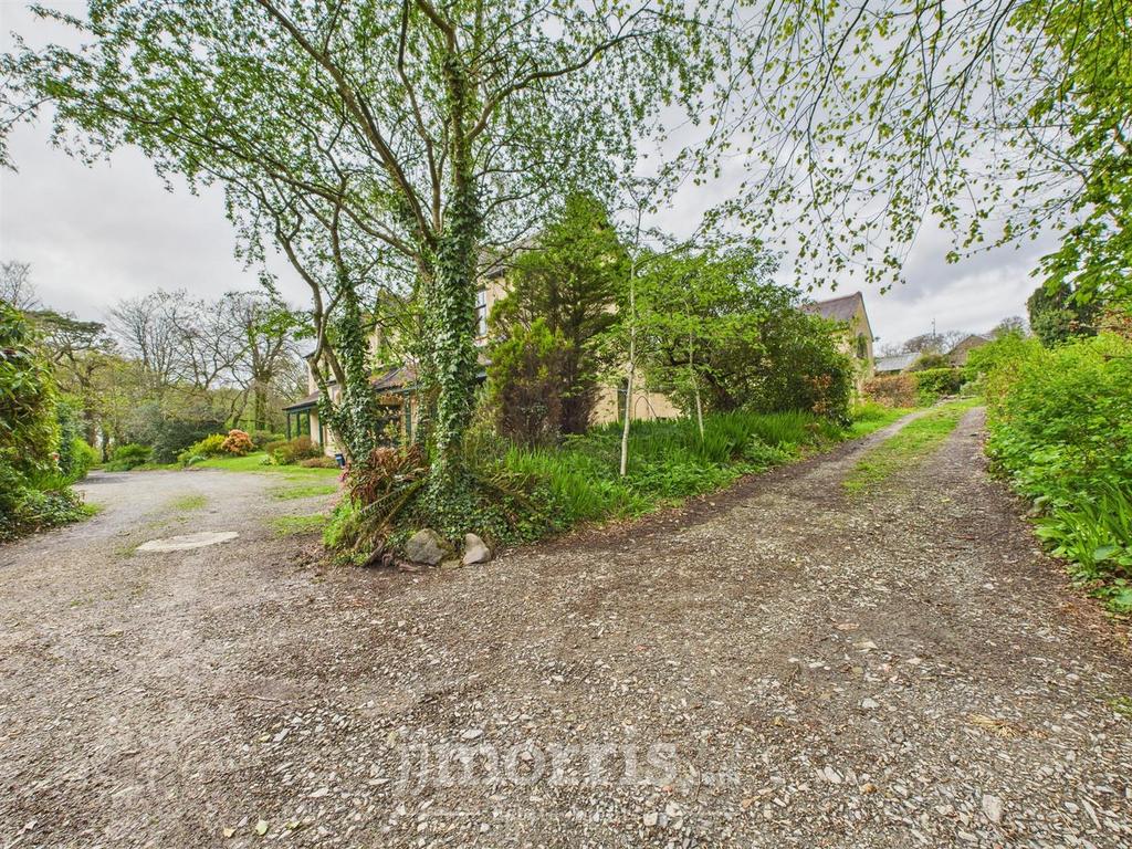 CAM05297 G0-PR0036-STILL013.jpg