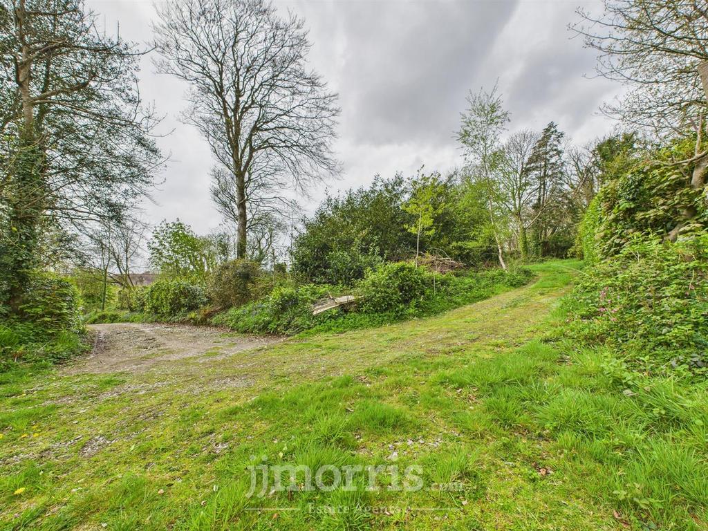 CAM05297 G0-PR0036-STILL014.jpg