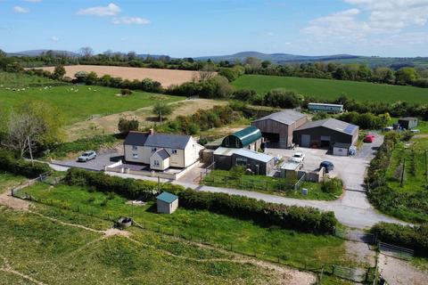 4 bedroom property with land for sale, Llanycefn, Clynderwen