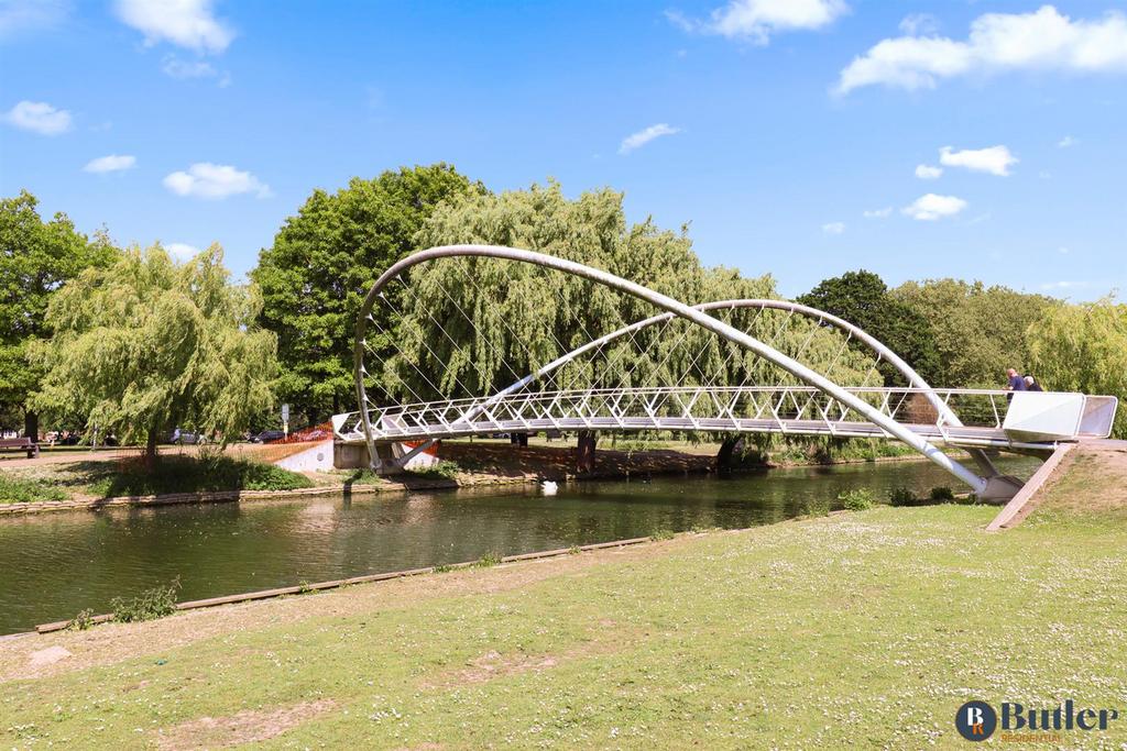 Butterfly bridge