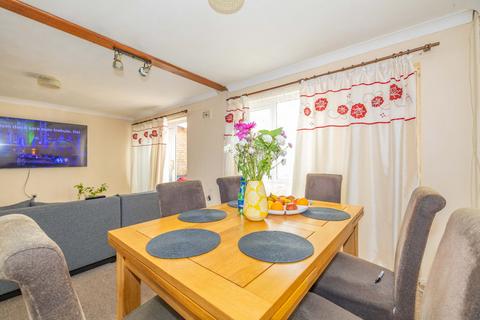 3 bedroom end of terrace house for sale, Tennyson Avenue, Canterbury, Kent, CT1