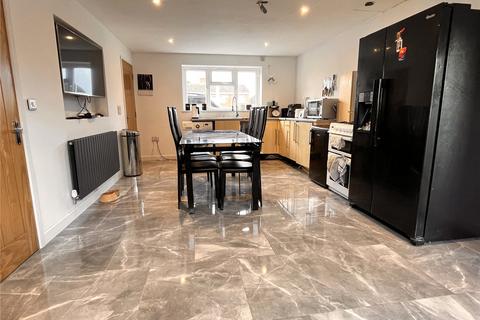 5 bedroom semi-detached house for sale, Gloucester Road, Harlescott, Shrewsbury, Shropshire, SY1