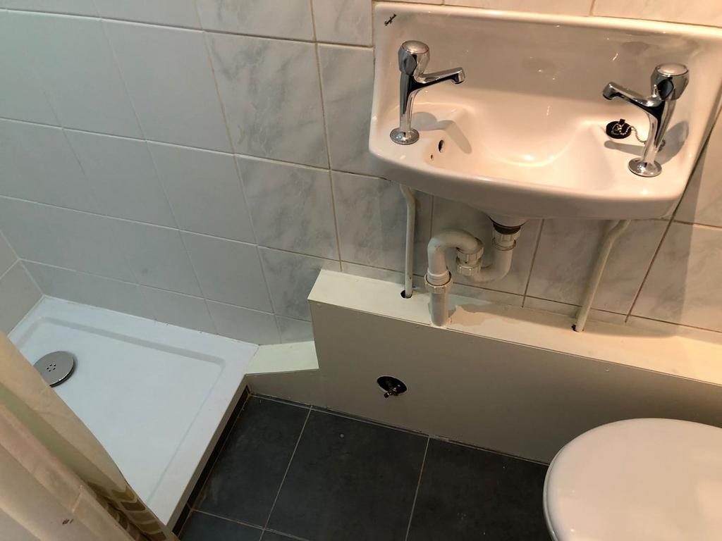 Shower Suite