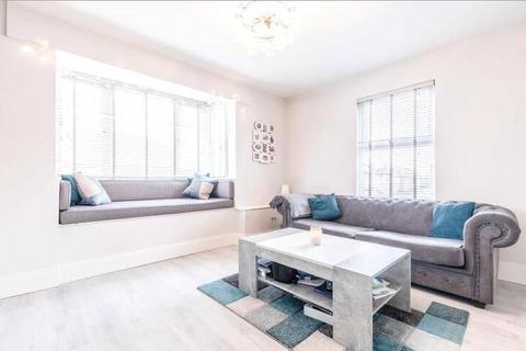 1 bedroom flat to rent, Alma Road, Eton Wick, Windsor, SL4