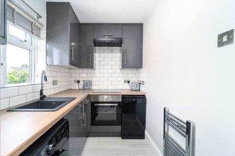 1 bedroom flat to rent, Alma Road, Eton Wick, Windsor, SL4
