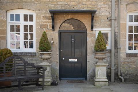 undefined, North Cerney, Cirencester, Gloucestershire