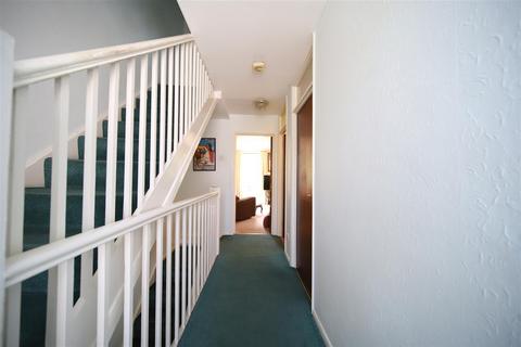 4 bedroom townhouse for sale, Blenheim Close, London