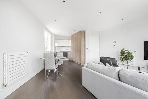 1 bedroom apartment to rent, Hamond Court, Kingston Upon Thames KT2