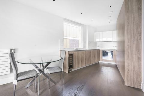 1 bedroom apartment to rent, Hamond Court, Kingston Upon Thames KT2