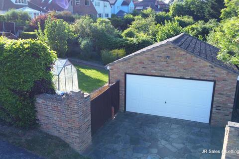 3 bedroom detached bungalow for sale, Sutherland Avenue, Cuffley
