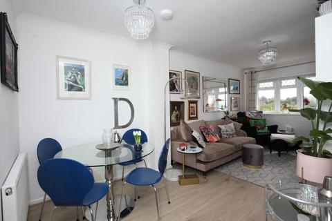 26 Bryn Yr Ysgol, Caerphilly, CF83 2BY