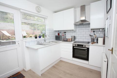 26 Bryn Yr Ysgol, Caerphilly, CF83 2BY