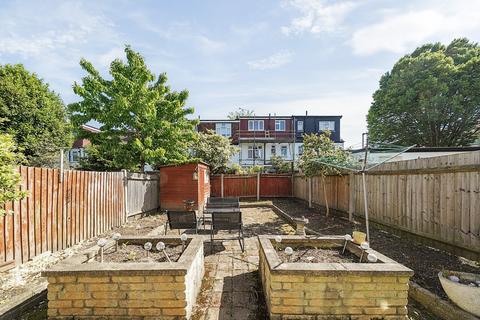 49 Thornton Road, London, SW12 0JX