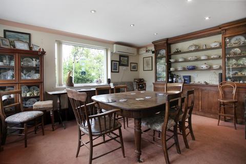 Stoneleigh Todenham Road, Moreton-in-marsh, GL56 9NJ