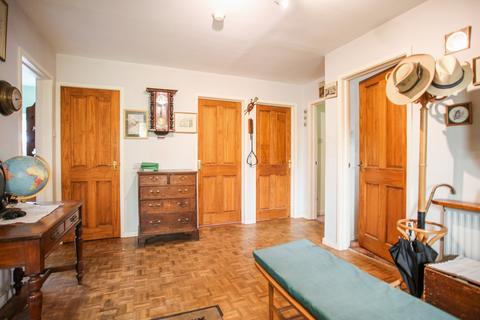 Stoneleigh Todenham Road, Moreton-in-marsh, GL56 9NJ