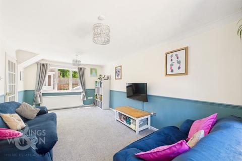 3 bedroom detached house for sale, Fitzhenry Mews, Norwich
