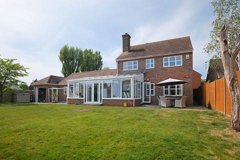16 Boleyn Drive, Bognor Regis, PO21 3LG