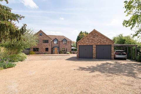 4 bedroom detached house for sale, The Paddocks, Offord D'arcy, Cambridgeshire, PE19
