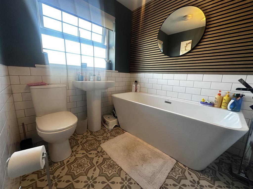 Family Bathroom