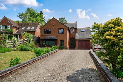 Dragons Holt Green Lane, Ellisfield, Basingstoke, RG25 2QQ