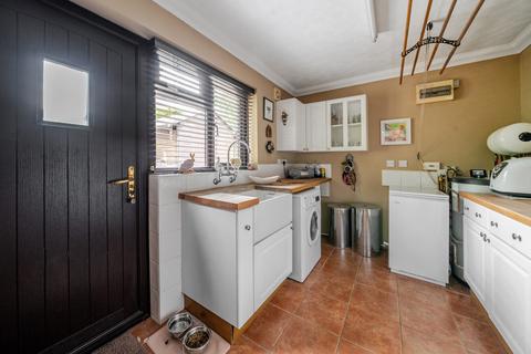Dragons Holt Green Lane, Ellisfield, Basingstoke, RG25 2QQ