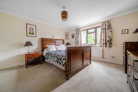 Dragons Holt Green Lane, Ellisfield, Basingstoke, RG25 2QQ